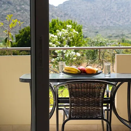Daydream Hill Hotel